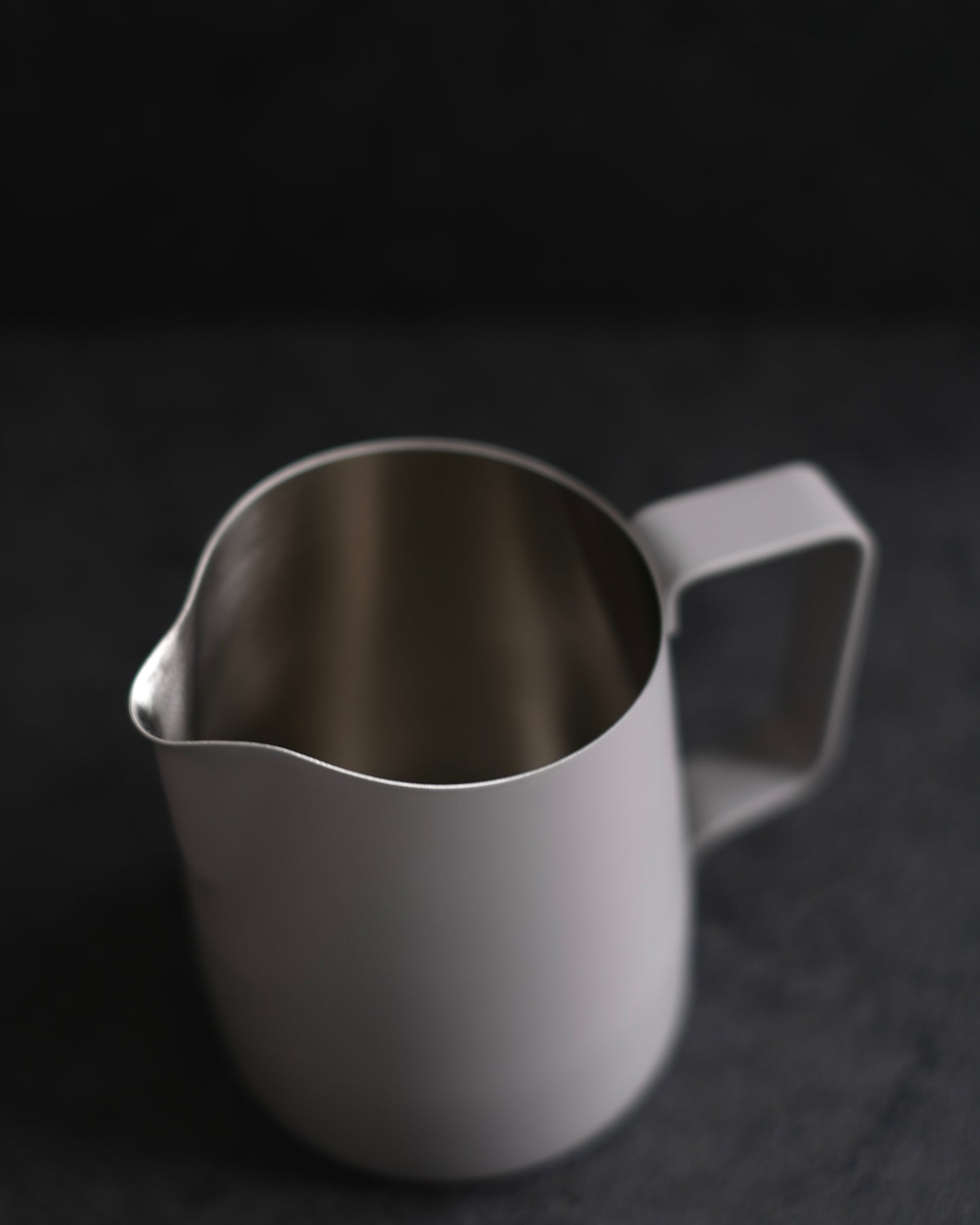 WPM 10OZ CINDER MATT GREY MILK PITCHER (ROUND SPOUT)