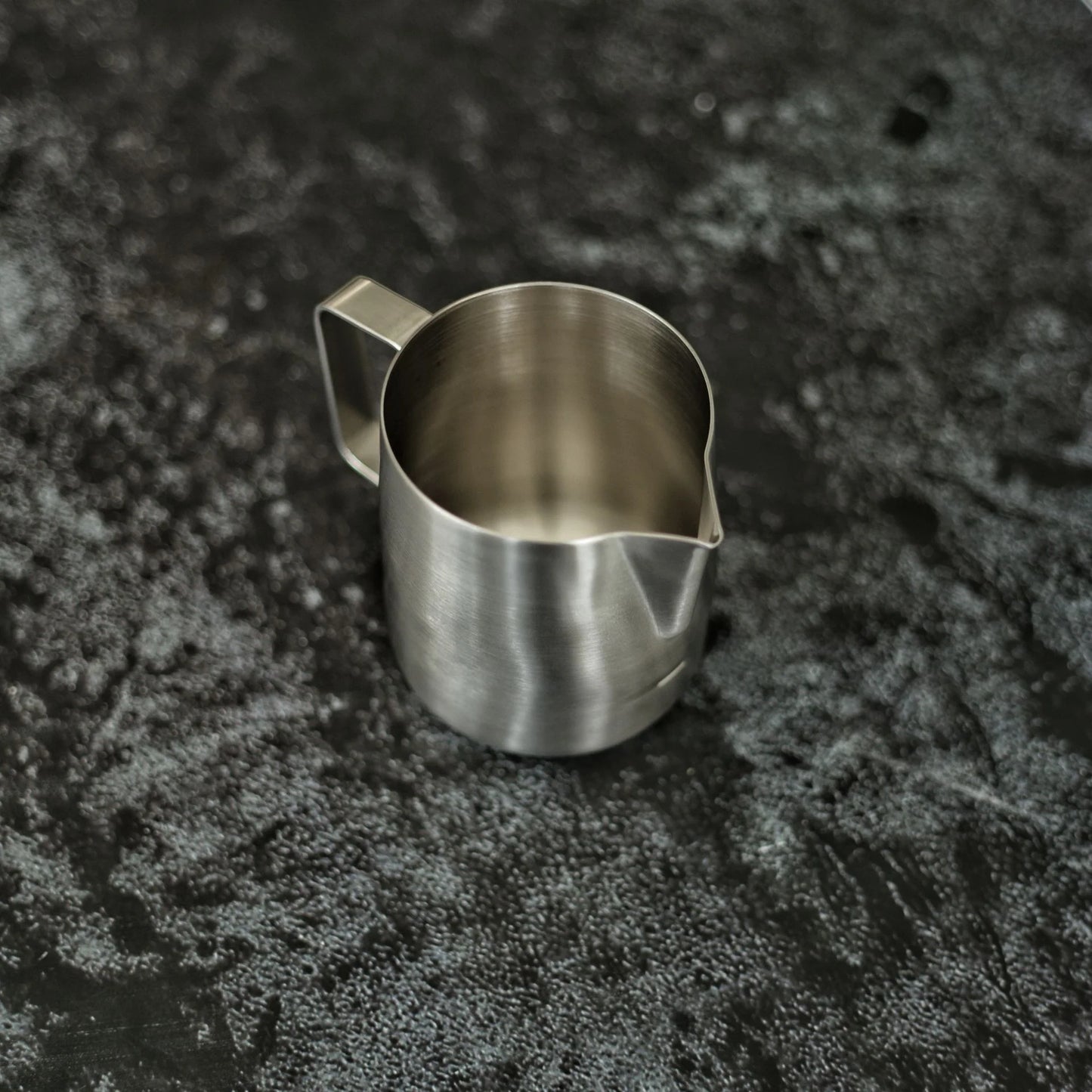 WPM 20OZ SILVER COMPETITION PITCHER (LONG SHARP SPOUT)