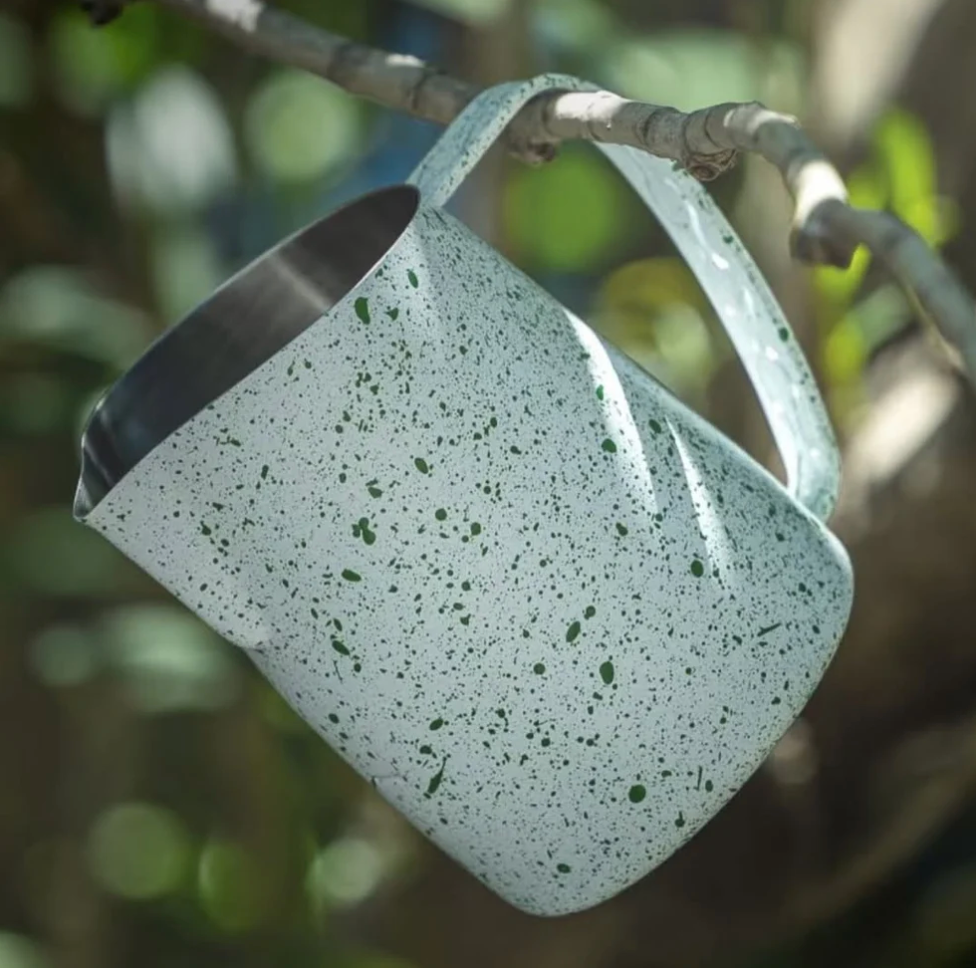 NEW: WPM 15OZ ROUND SPOUT PITCHER - LUDAOQIANG - GREEN SPLASH