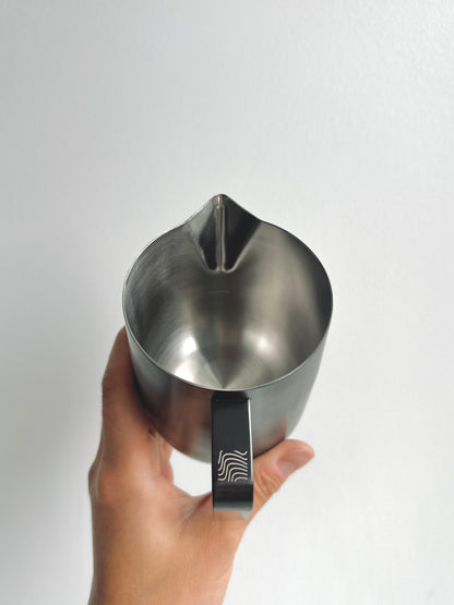 WPM 20OZ TITANIUM COMPETITION PITCHER - "THAMES X WPM"