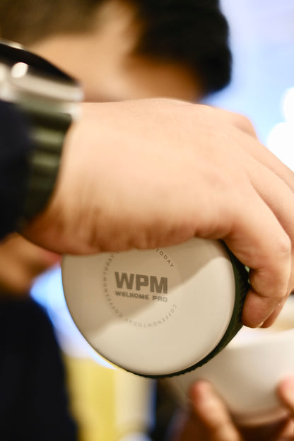 COFFEE NOW x WPM 15OZ NON-SLIP HANDLELESS COCONUT WHITE MILK PITCHER