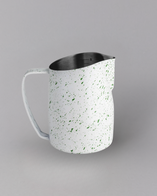 NEW: WPM 15OZ ROUND SPOUT PITCHER - LUDAOQIANG - GREEN SPLASH