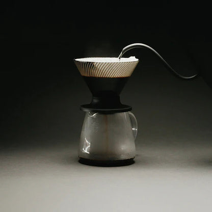 V60 Dripper NEO 01